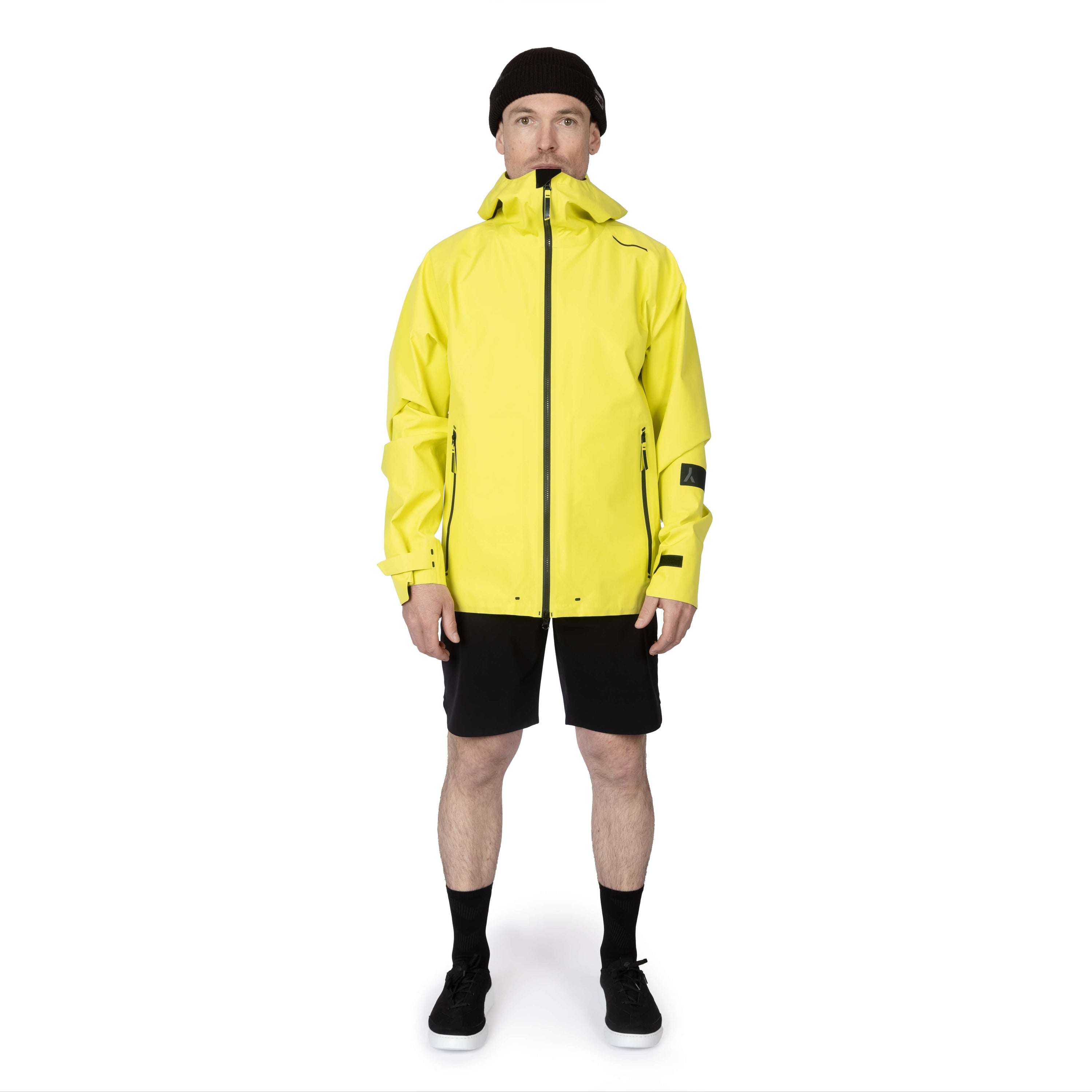 veste shell 3 couches membrane imperméable et respirante.  Fabriquée en france. Recyclée et recyclable. Style et look gorpcore.