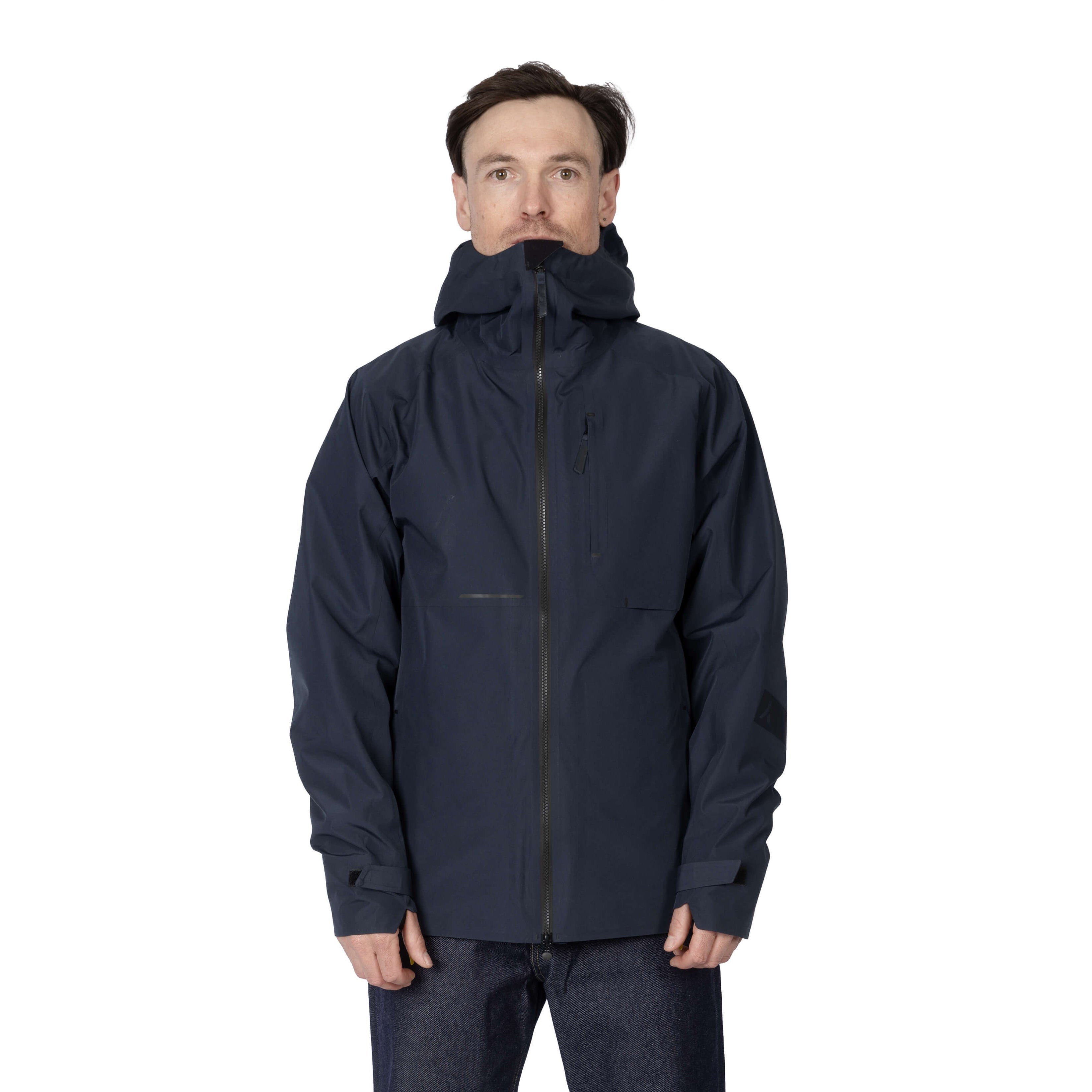 veste shell 3 couches membrane imperméable et respirante. Fabriquée en france. Recyclée et recyclable. Style et look gorpcore.