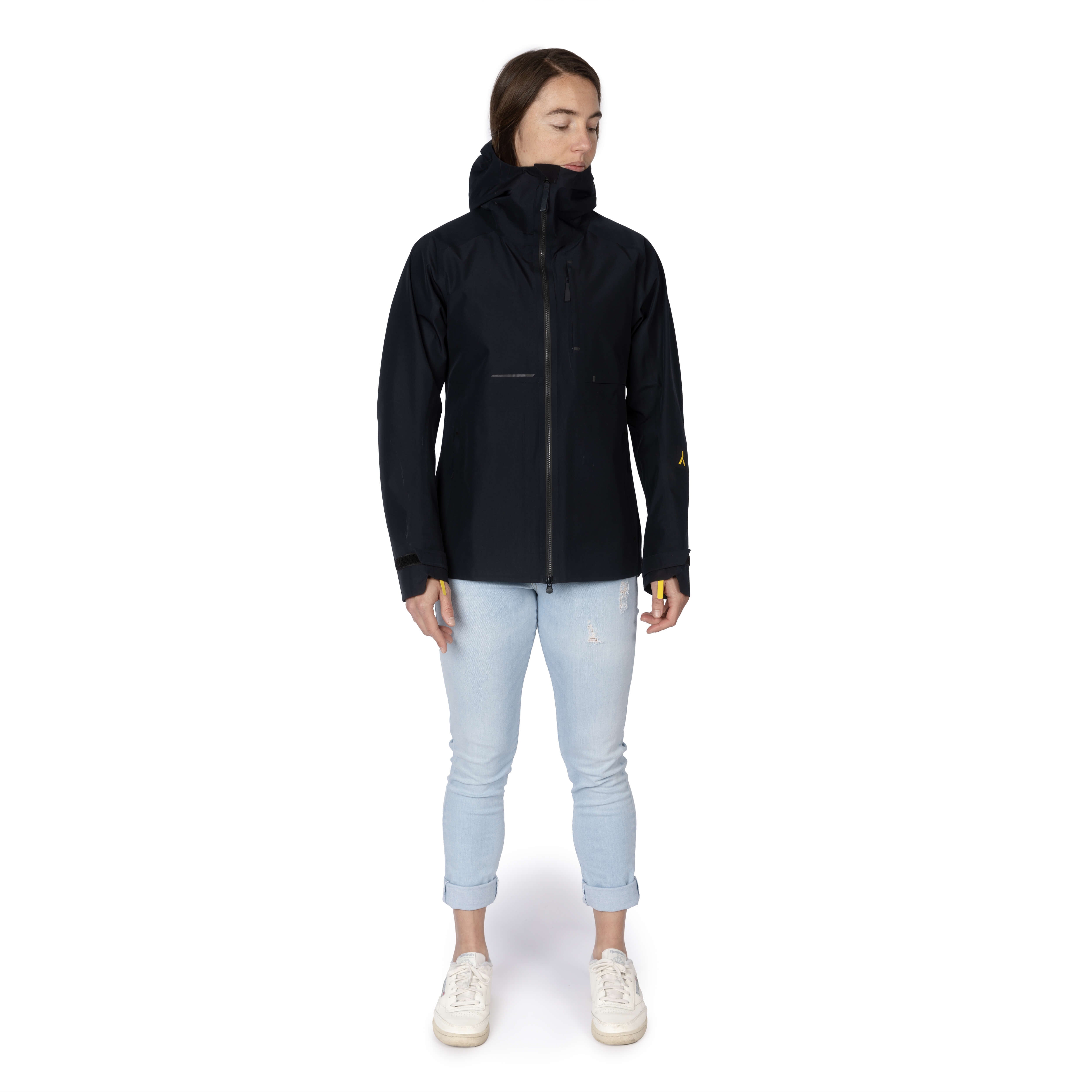 veste shell 3 couches membrane imperméable et respirante.  Fabriquée en france. Recyclée et recyclable. Style et look gorpcore.
