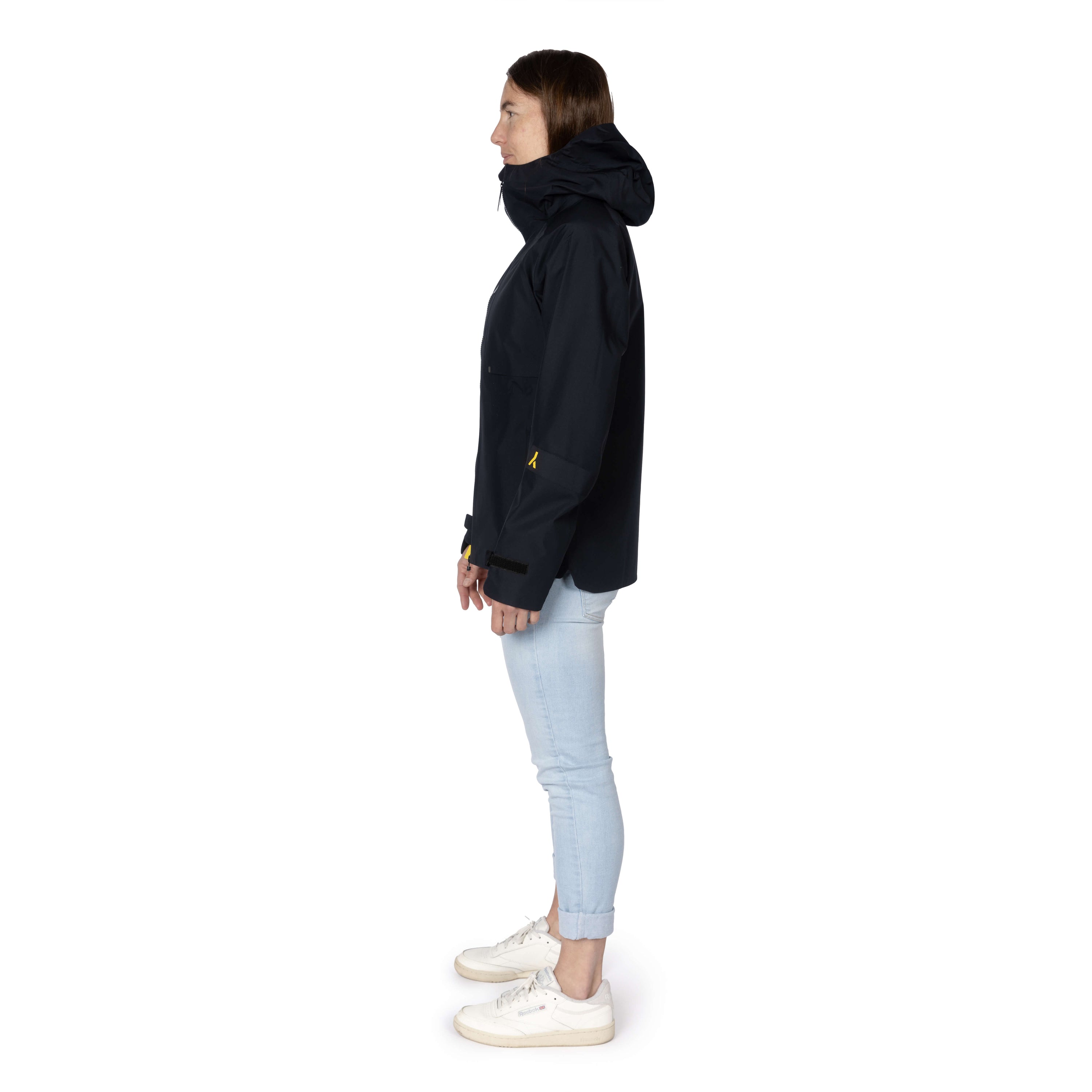 veste shell 3 couches membrane imperméable et respirante.  Fabriquée en france. Recyclée et recyclable. Style et look gorpcore.