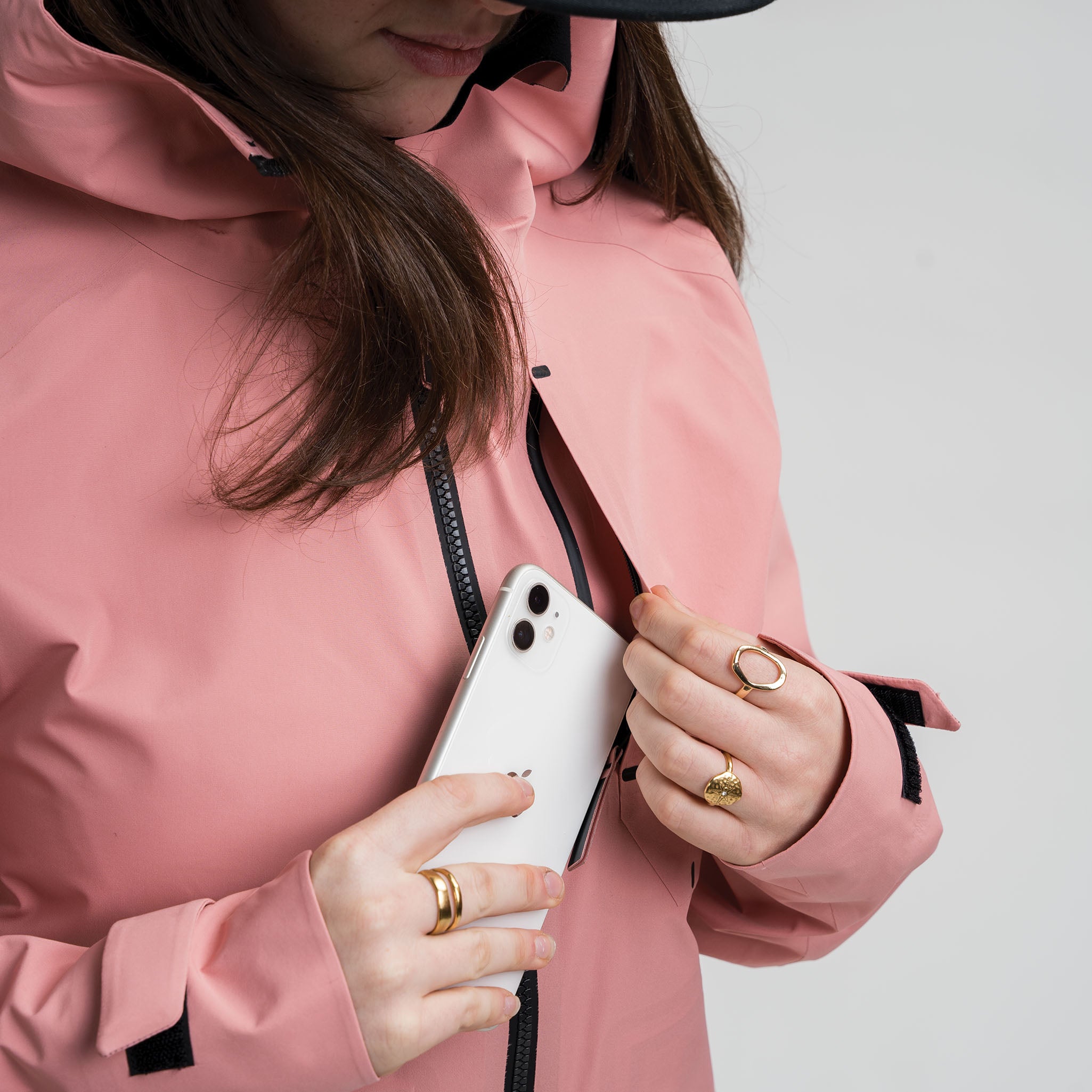 LD_SHYFT_PINK_4_ad6f43f8-5174-4b36-a691-a341a8deb0a8.jpg
