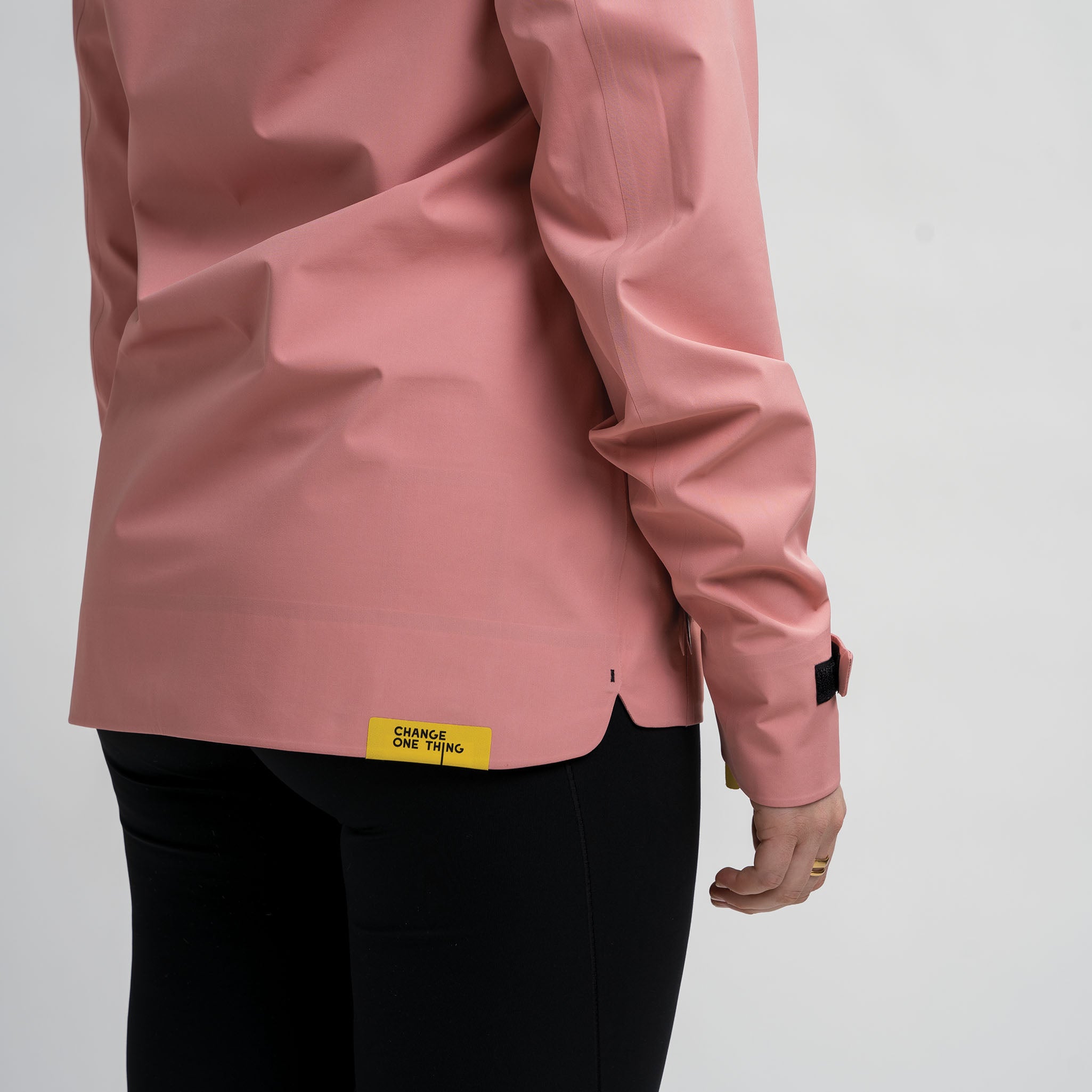 WOMEN'S SHYFT JACKET